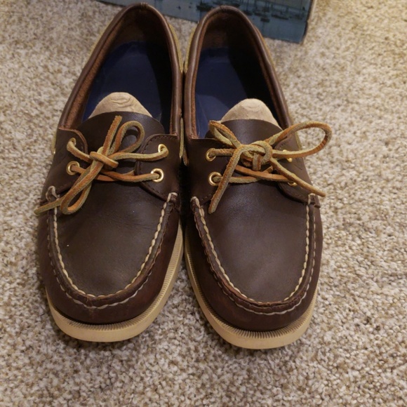 Brown Sperry - Picture 3 of 6